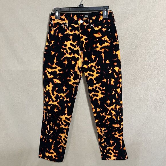 BDG Urban Outfitters Women’s Jeans Slim Straight Flame Lava Fire Print Size 26 - Picture 2 of 7